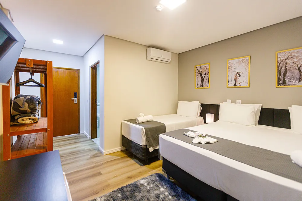 Quarto Paris - Vila Europeia Hotel
